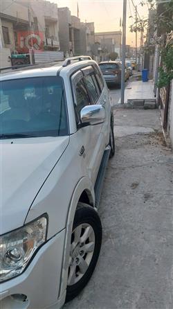 ميتسوبيشي باجيرو